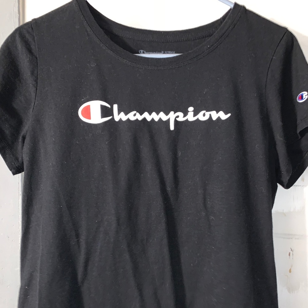 Champion t-shirt